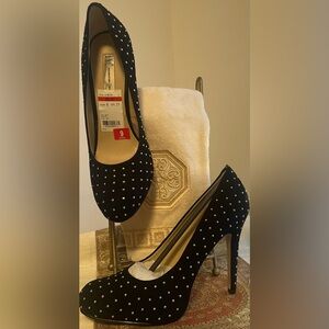 NEW INC International Concepts Black Suede Pumps with Gold Accents - Size 9
